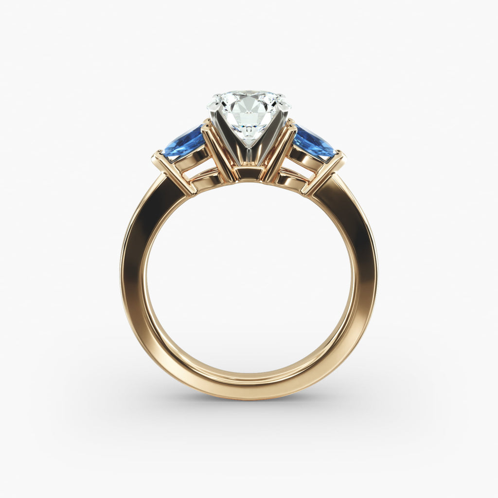 Classic Pear Shaped Sapphire Engagement Ring in 18k